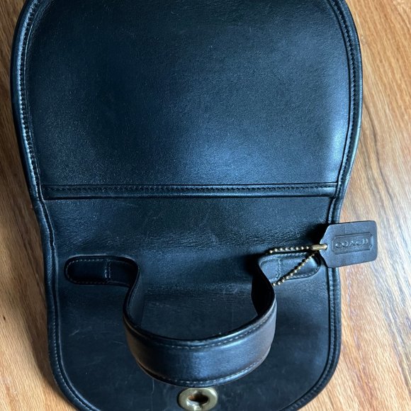 Vintage 90's Coach black Bella Court small leather purse serial # 4 D 9957, USA! - Picture 3 of 8